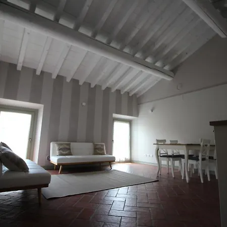 Апартаменты Eleganti Dimore *