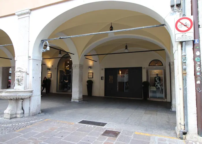 Eleganti Dimore Apartment Brescia